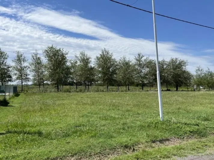 OPORTUNIDAD Terreno Oliveros 3