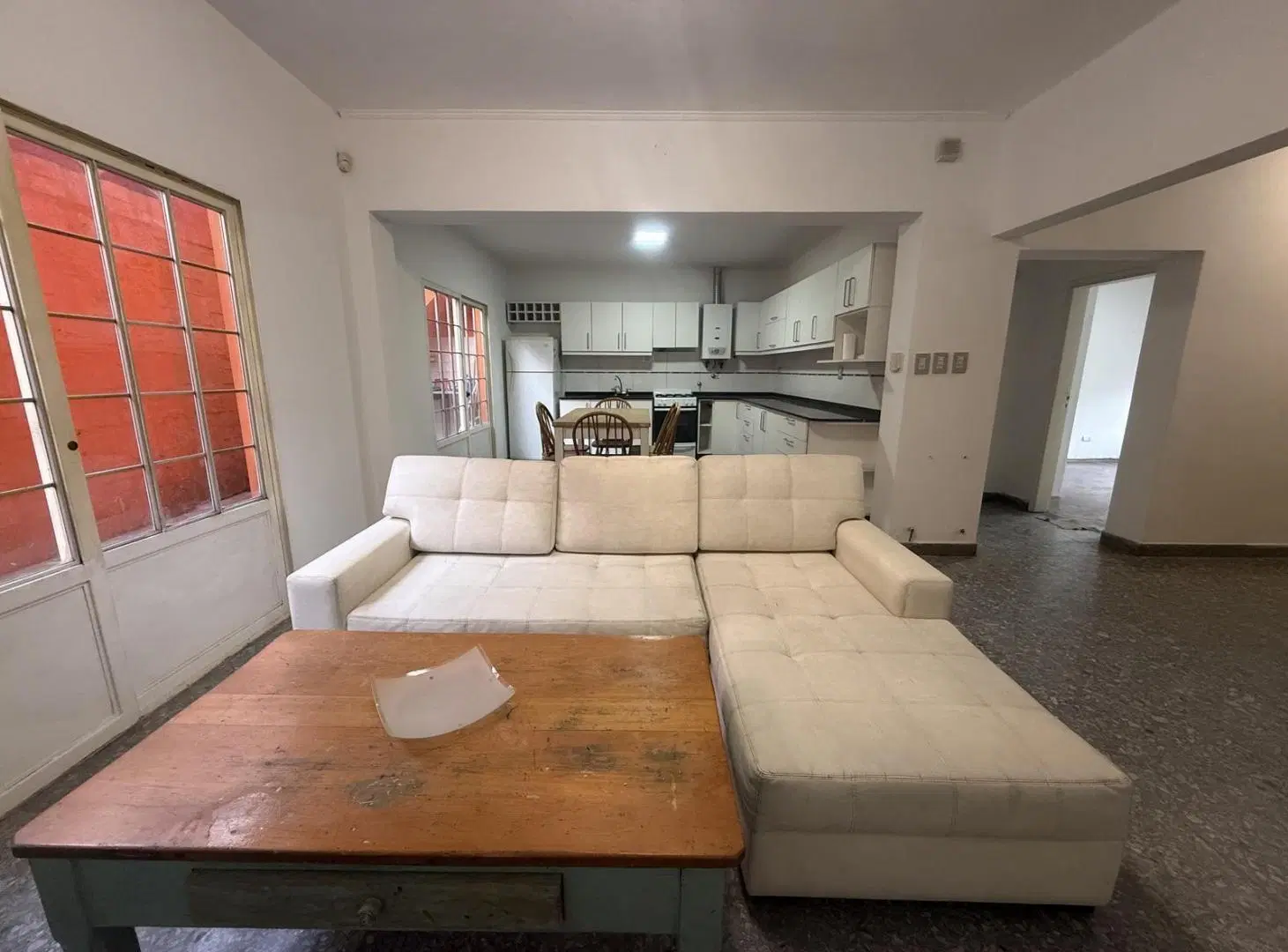 Casa 2 dormitorios garage Belgrano 4