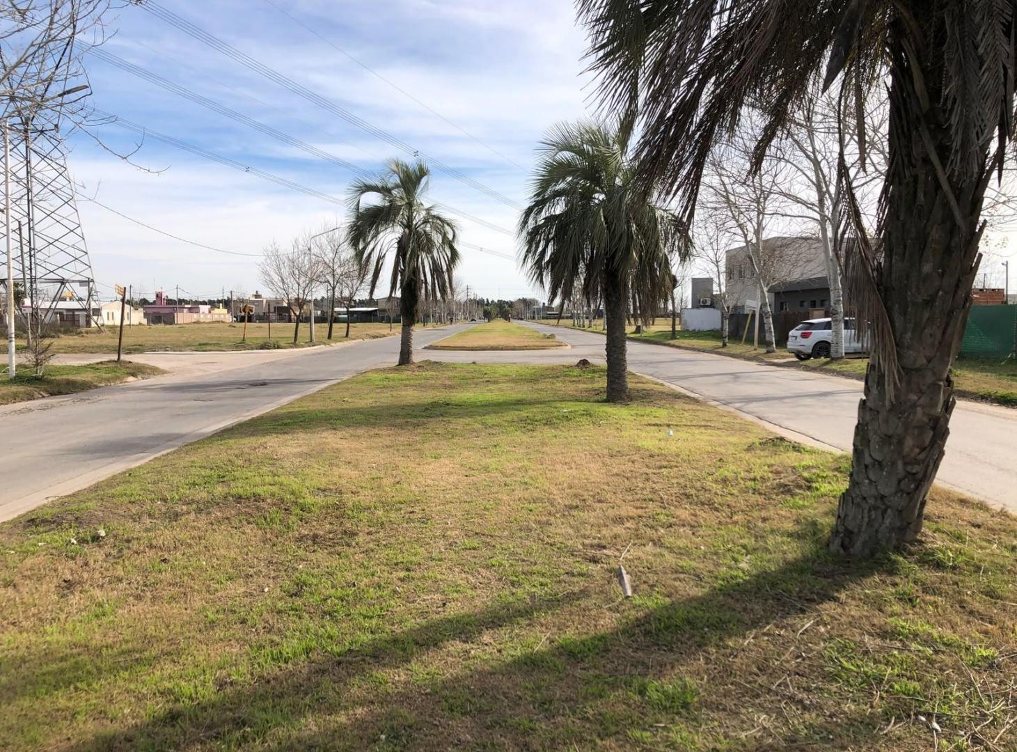 Foto de Terreno uso comercial doble ingreso, imagen 3