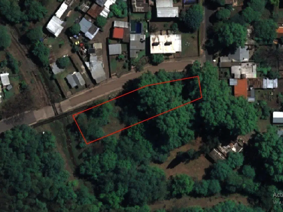 Lote amplio en Unquillo, fondo al arroyo y acceso pavimentado 3
