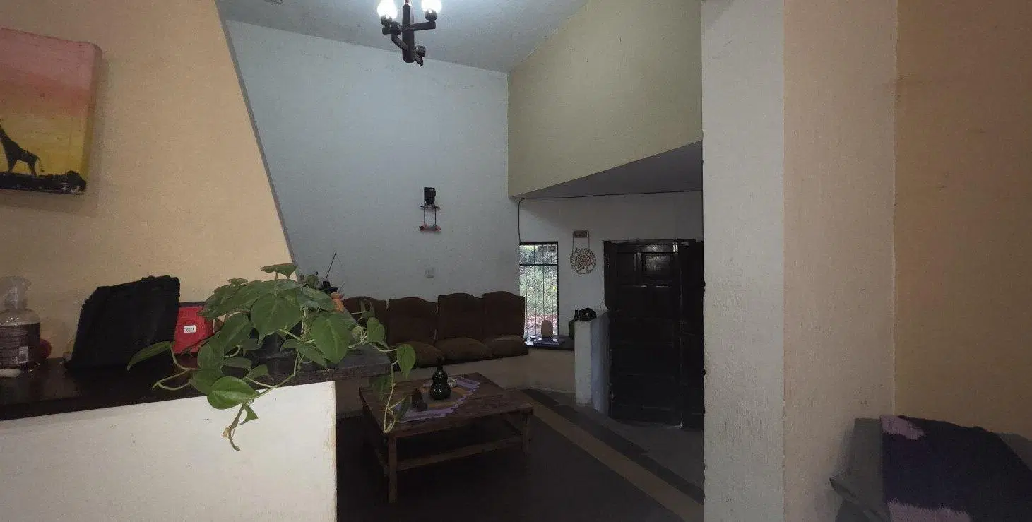 Vendo Casona sobre lote de 1.080 m² con fondo al arroyo | Unquillo 1