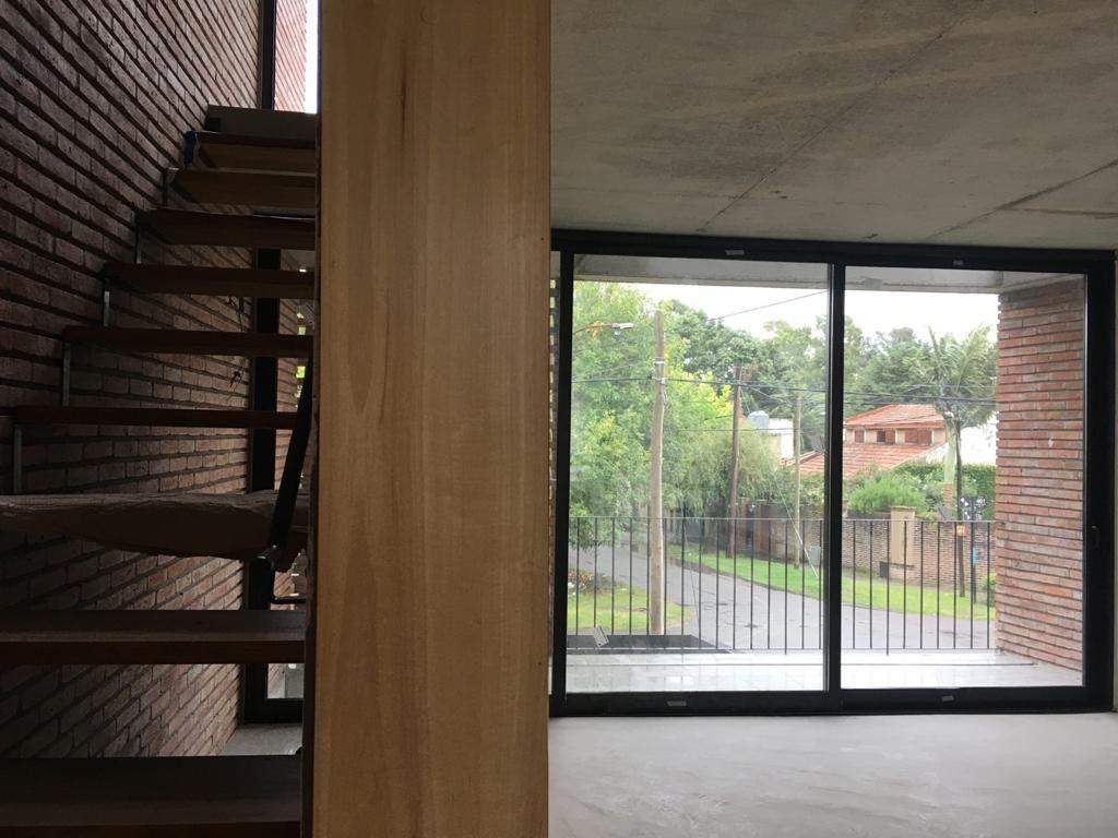 Casa 2 Dorm.. | Calle 461 Esq. 13 C 1