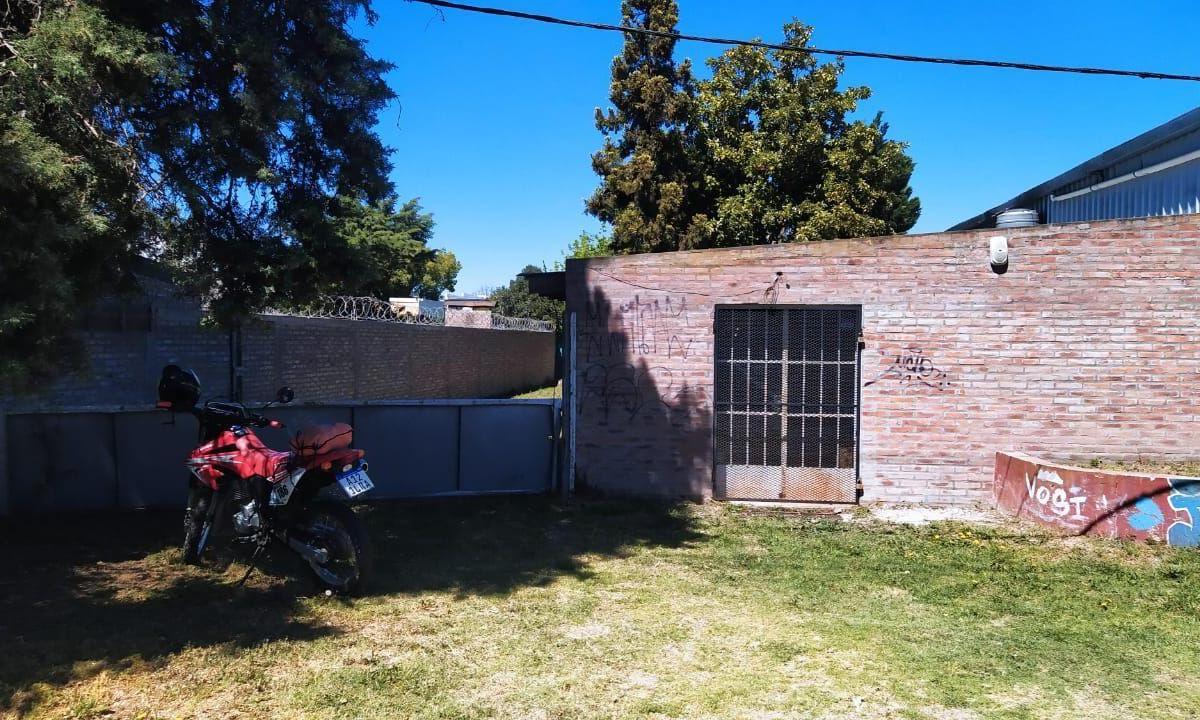 Galpón. | Calle 25 Entre 482 y 483 2