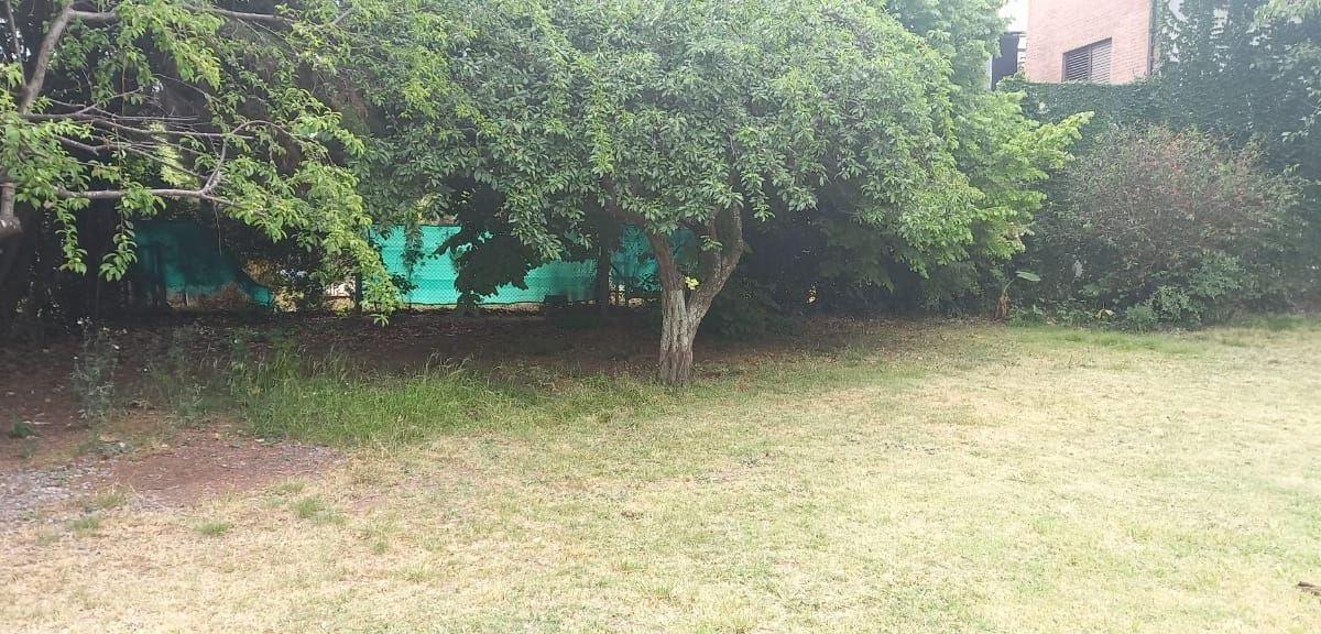 Lote . | Calle 132 bis al 100