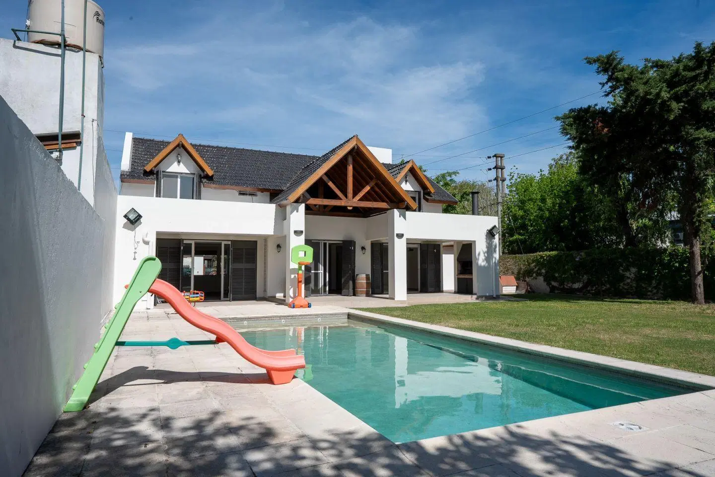 Casa 3 dormitorios. | calle 11 y 495 5