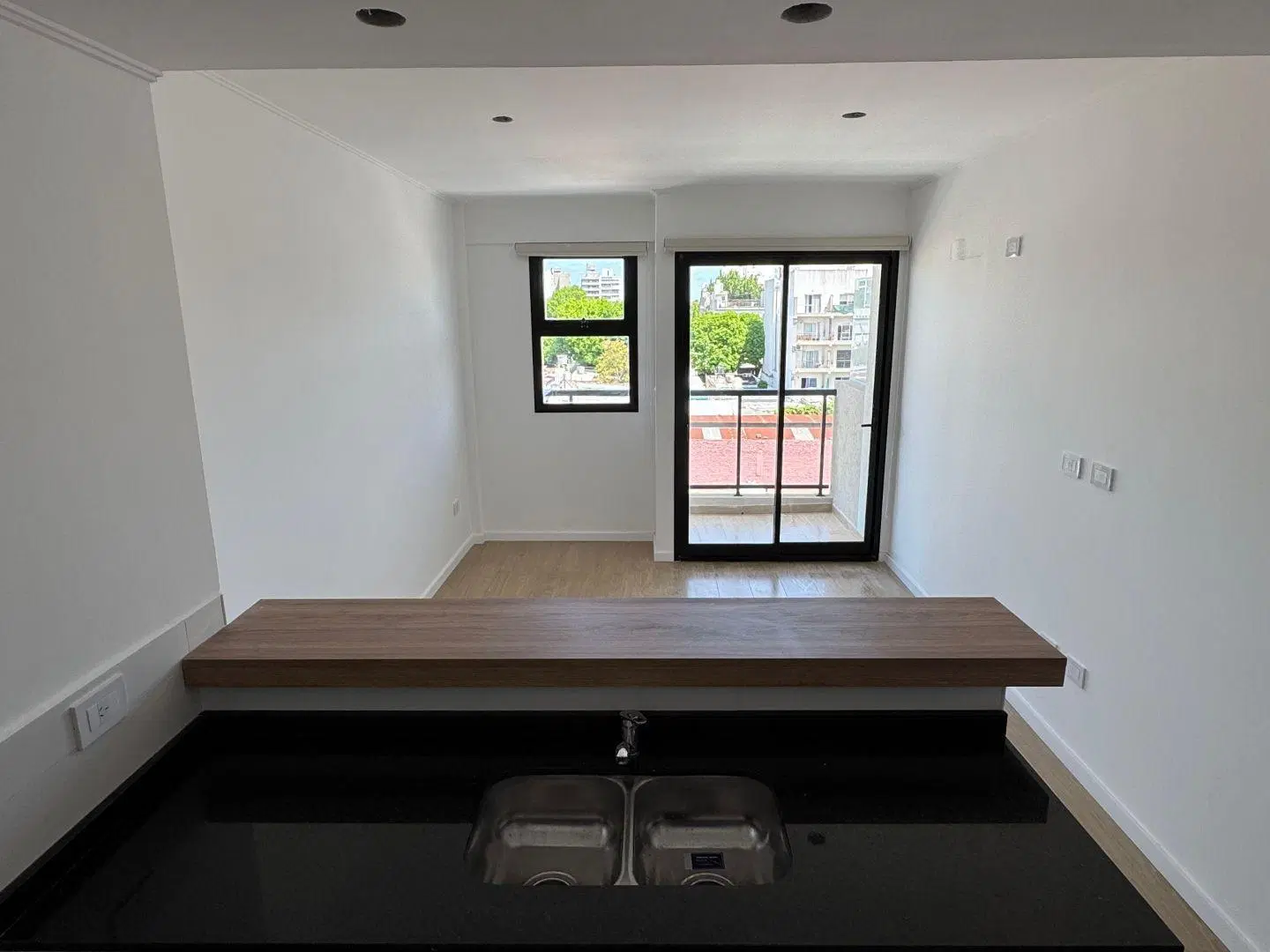 Departamento monoambiente. | Calle 15 entre 40 y 41 al 400 3