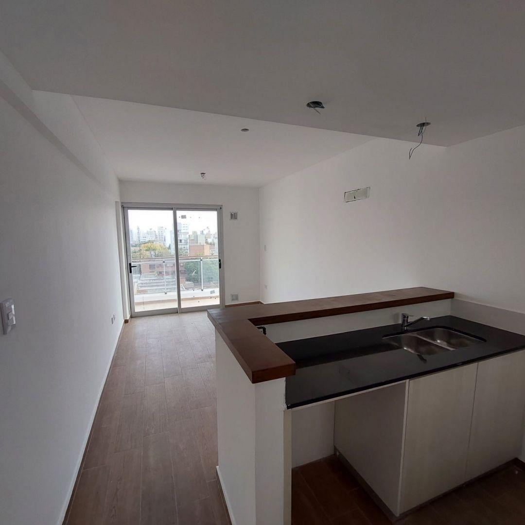 Departamento 1 dormitorio. | Calle 8 al 300
