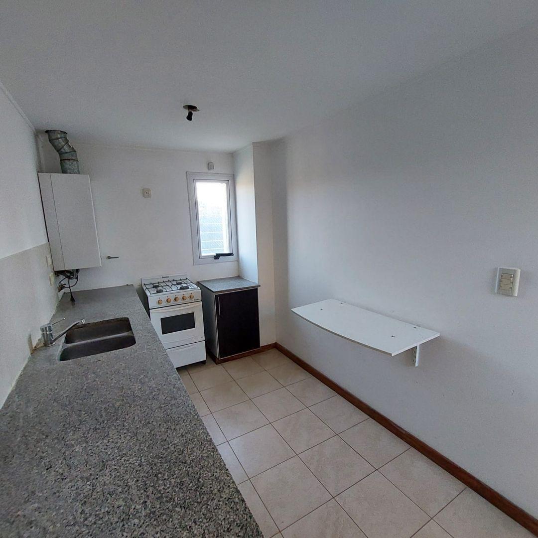 Foto de Casa 4 ambientes 2 dormitorios. | Calle 425 esquina 14 bis al 0000, imagen 4