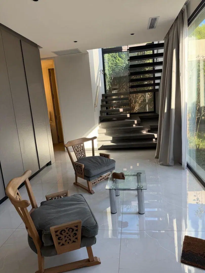Casa 0 ambientes 3 dormitorios. | 467 al 5000 4