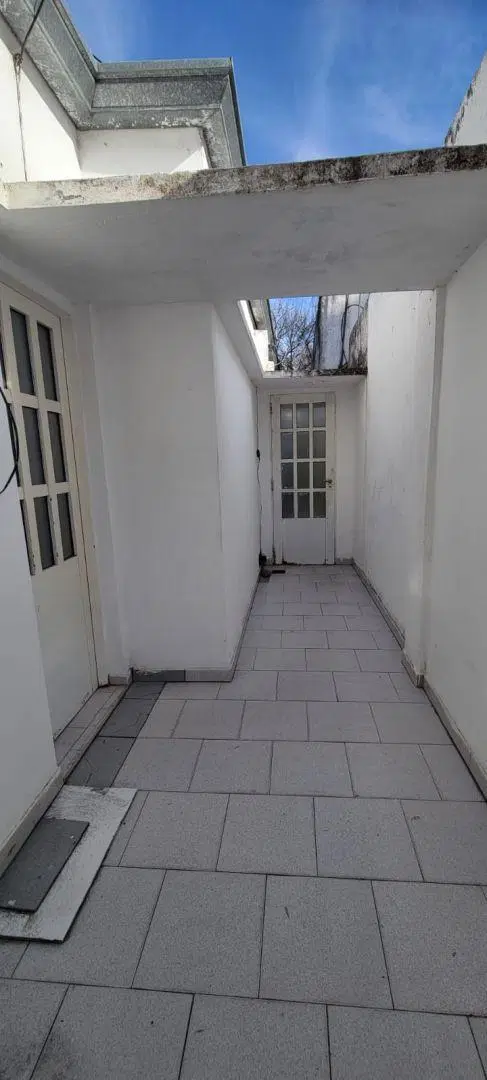 PH con patios sobre avenida 1
