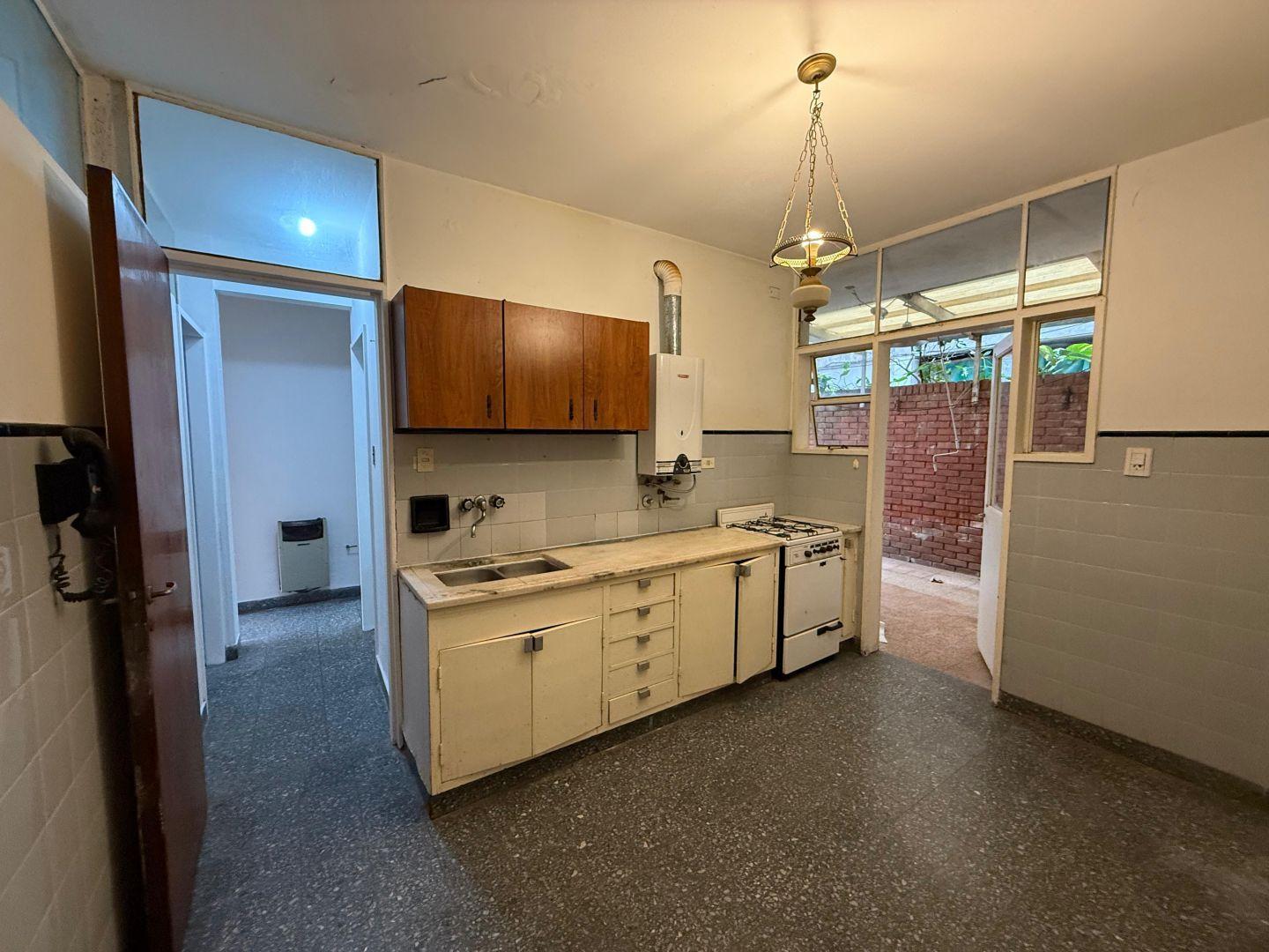 Foto de PH en planta baja con dos patios  oportunidad de inversión, imagen 4