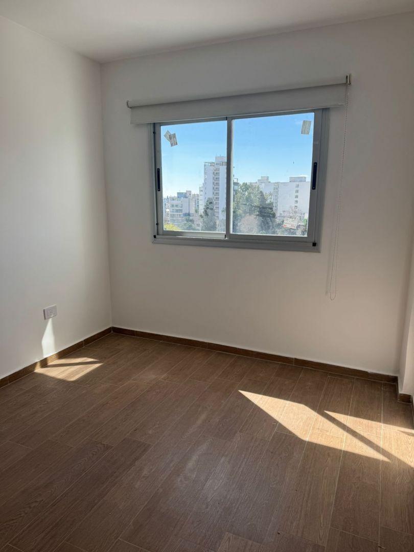 Foto de Departamento 1 dormitorio. | 8 al 300, imagen 2