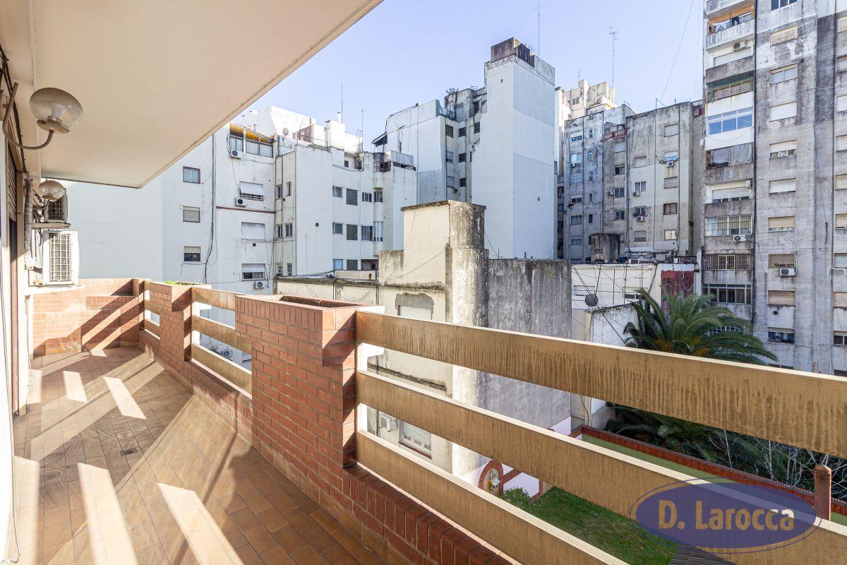Foto de 4 AMBIENTES CON DEPENDENCIAS Y COHERA LAVADERO BALCON CONTRAFRENTE, imagen 3
