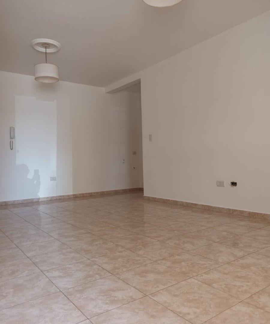 SE ALQUILA!!! Departamento 1 dorm. c/cochera