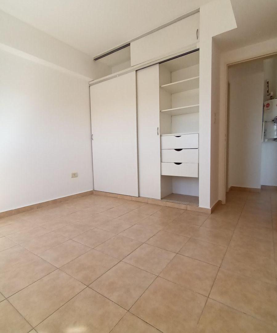 Foto de Departamento de 1 dormitorio en alquiler en Huilliches, imagen 4