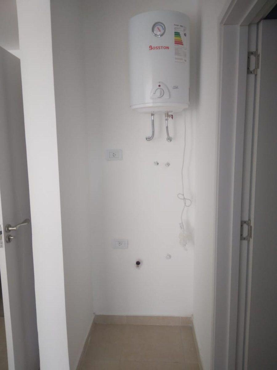 Venta Depto 2 Amb Cochera Moreno Complejo Solares 5