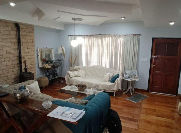 ESPECTACULAR CASA EN VENTA. 7 AMBIENTES -MATADEROS 5