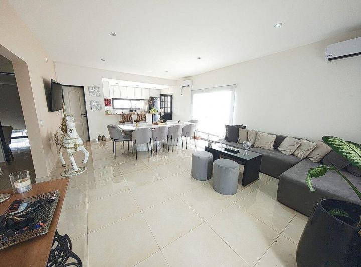 Casa 3 ambientes Ezeiza Canning 1