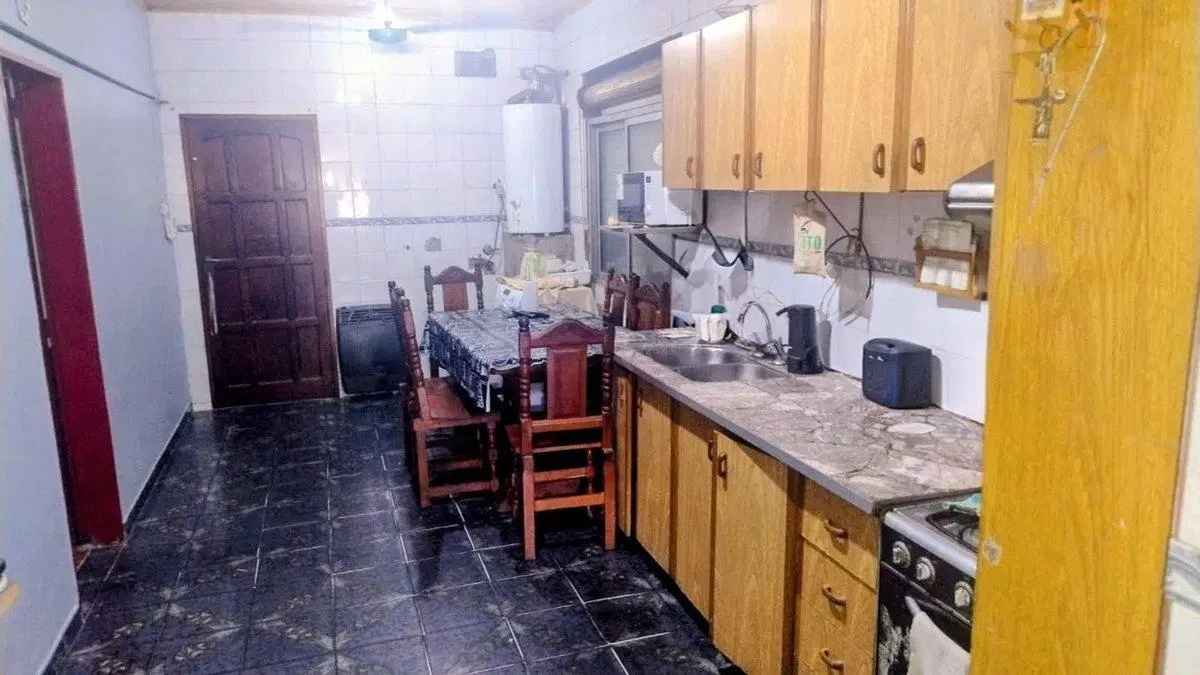 CASA 3 AMBIENTES VENTA JOSE MARMOL 5