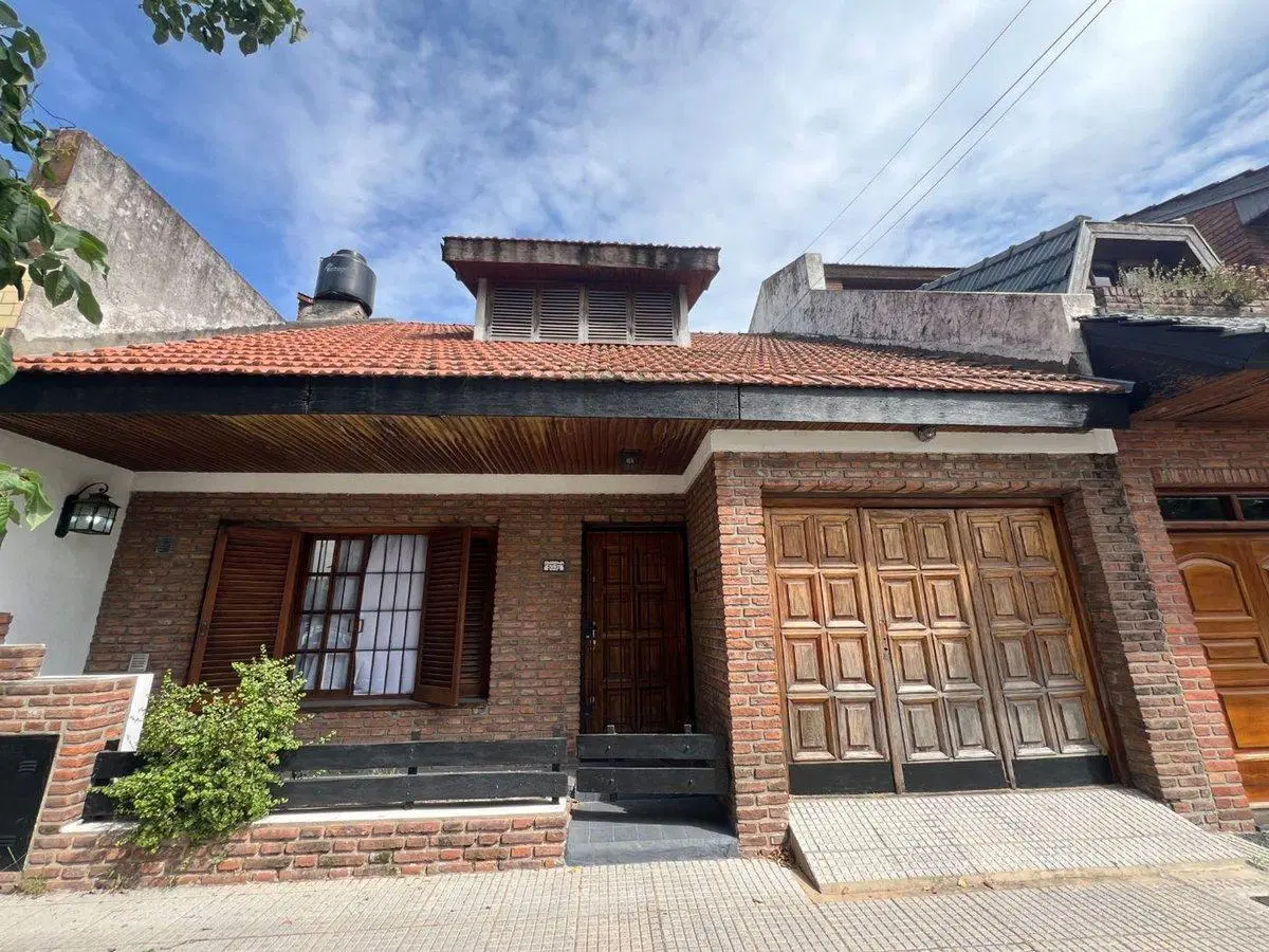 CASA 6 AMBIENTES MATADEROS 2