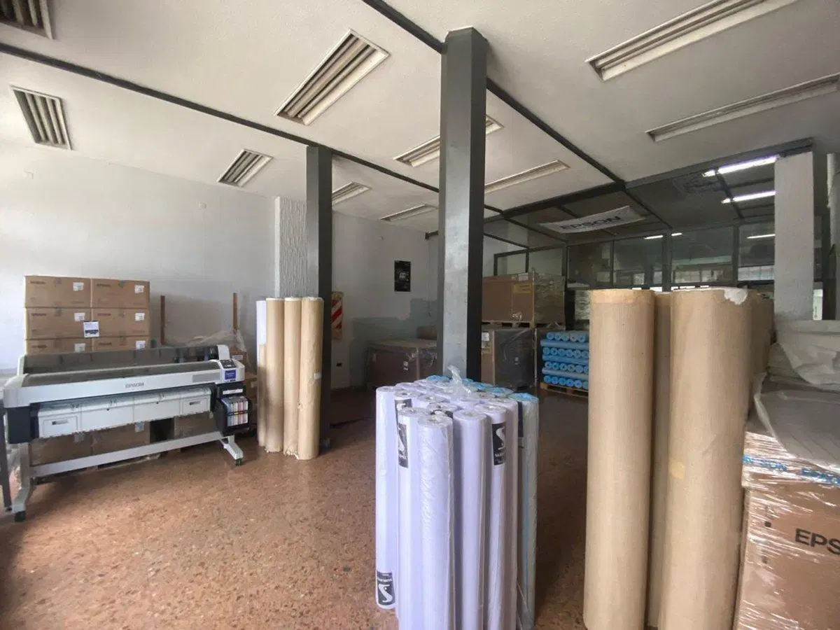 LOCAL CON DEPOSITO VENTA RAMOS MEJIA CON RENTA 2