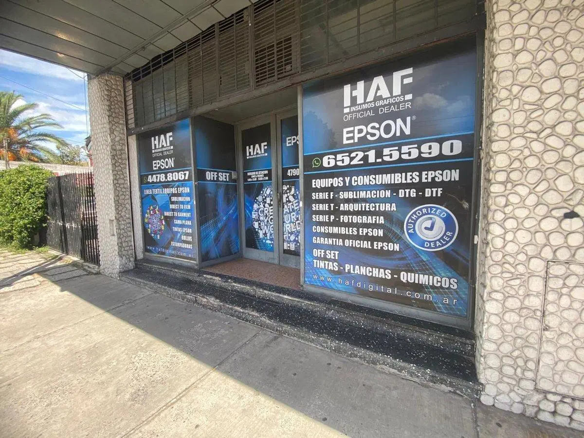 LOCAL CON DEPOSITO VENTA RAMOS MEJIA CON RENTA 5