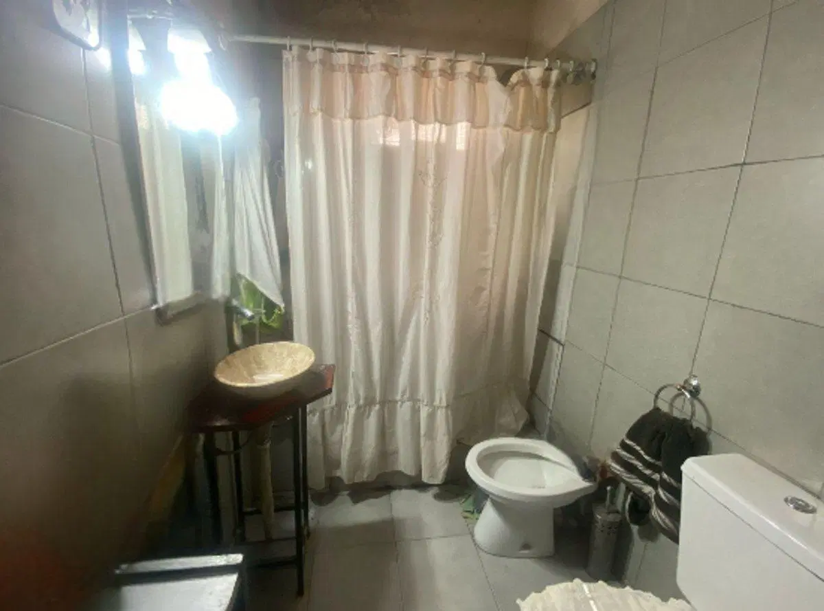 CASA 4 AMBIENTES VILLA MADERO VENTA 2