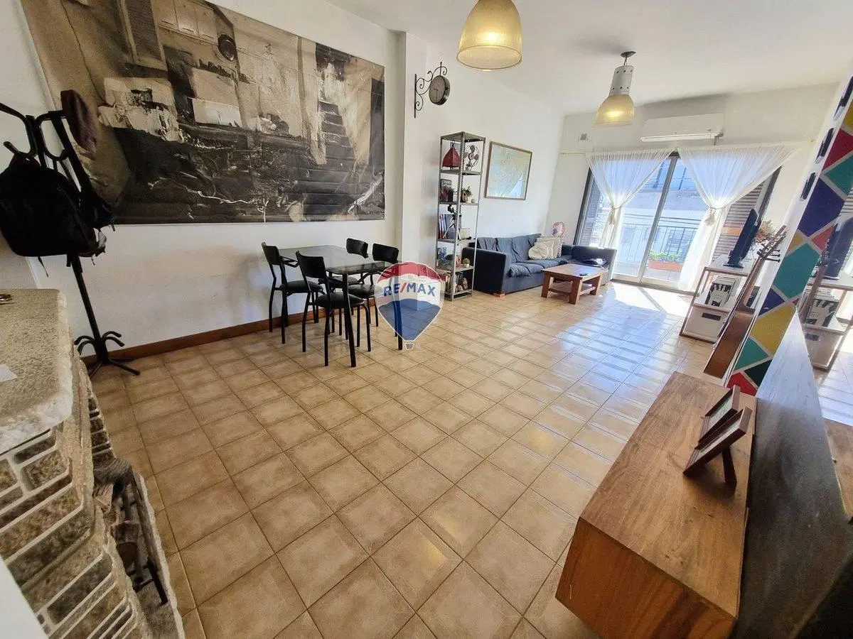 VENTA PH 4 AMBIENTES LOMAS DEL MIRADOR 4