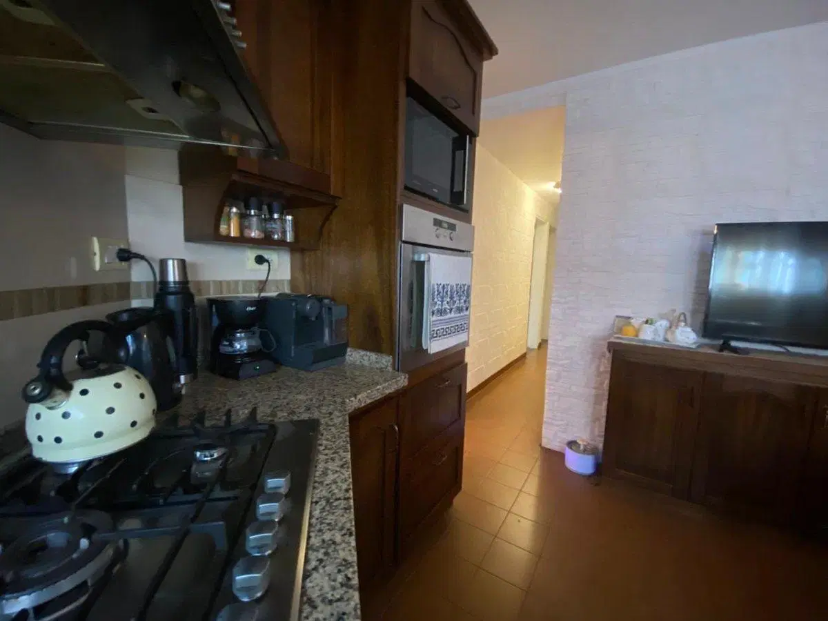 CASA 5 AMBIENTES VENTA ITUZAINGO 4