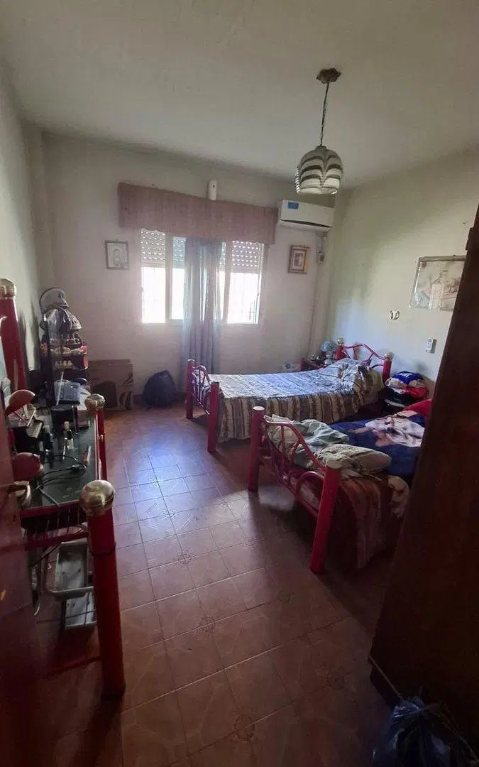 CASA 3 AMBIENTES VENTA ISIDRO CASANOVA 2
