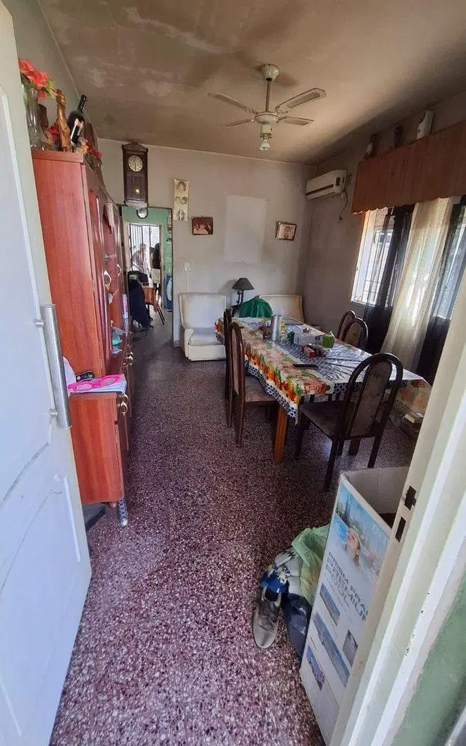 CASA 3 AMBIENTES VENTA ISIDRO CASANOVA 5