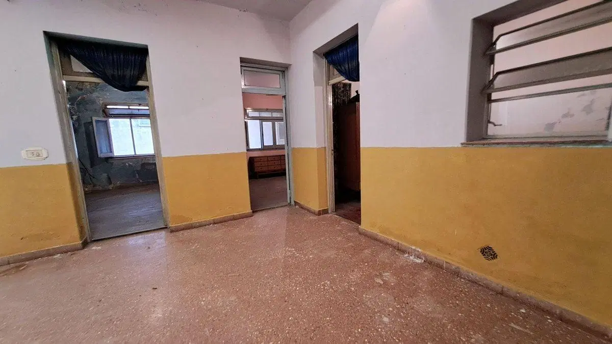 VENTA CASA 7 AMBIENTES  MULTIFAMILIAR 5