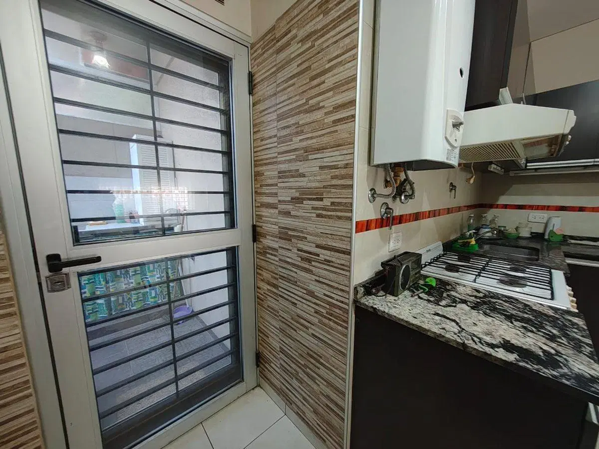PH 3 Ambientes frente Patio Venta Lugano 3
