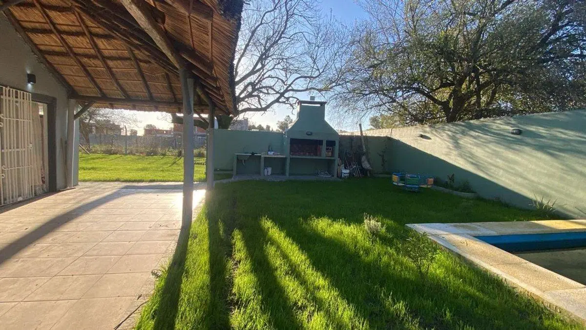 QUINTA 4 AMBIENTES VENTA EZEIZA 5
