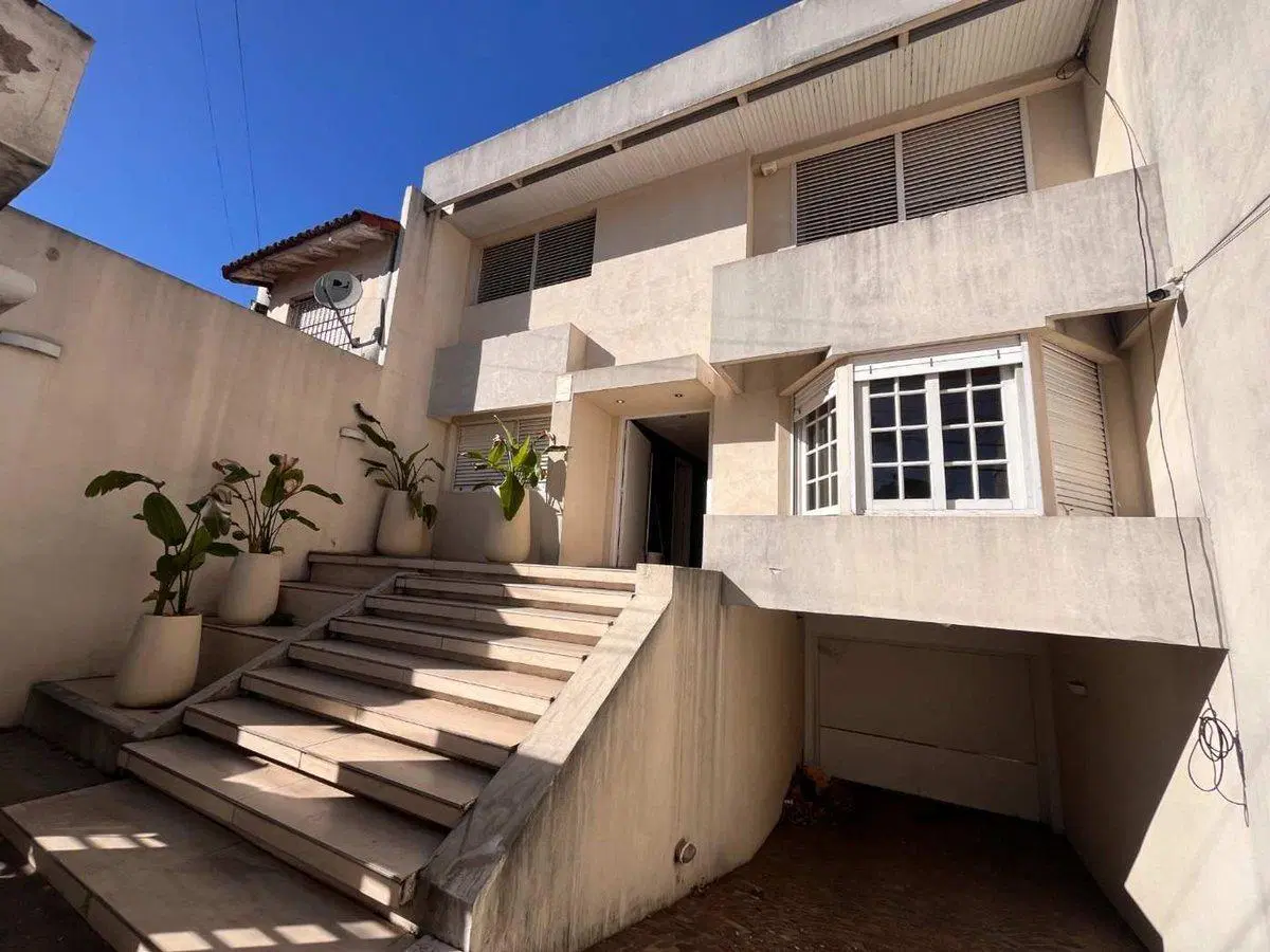 Casa 6 ambientes Ramos Mejia 5