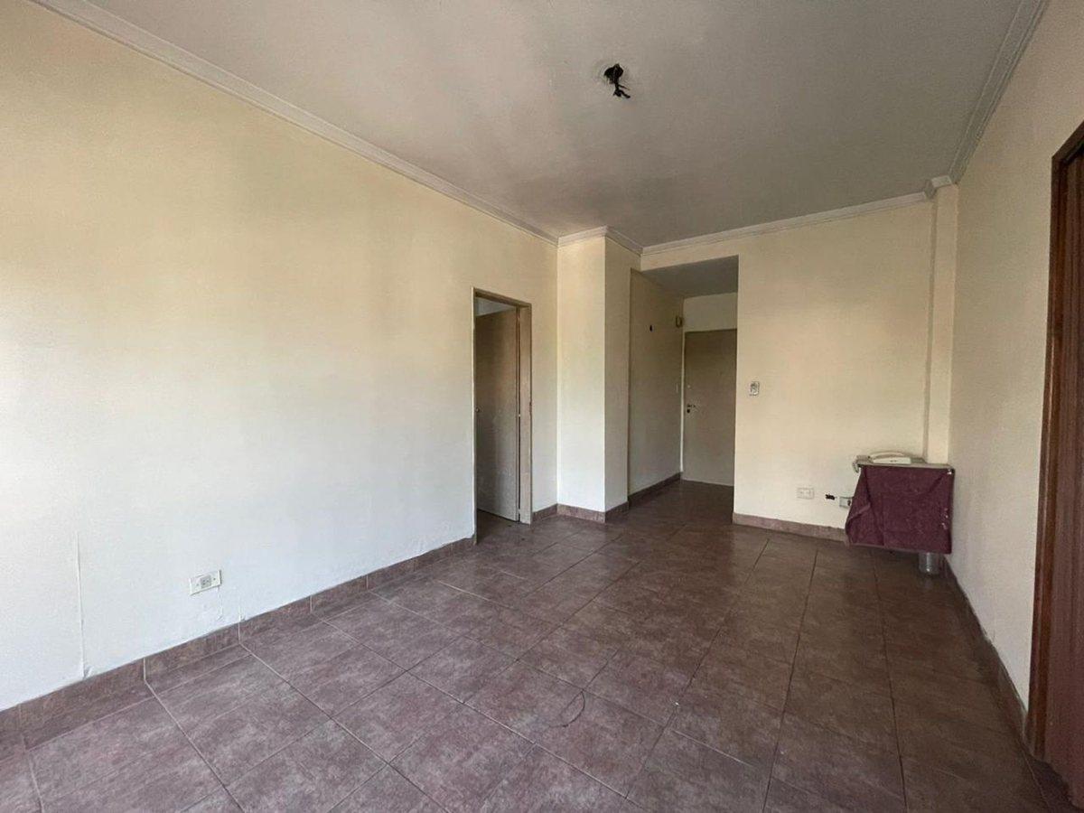 DEPARTAMENTO 2 AMBIENTES BALCON PARQUE AVELLANEDA
