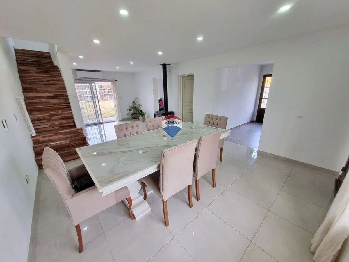 VENTA CASA 4 AMBIENTES MAXIMO PAZ CAÑUELAS 5