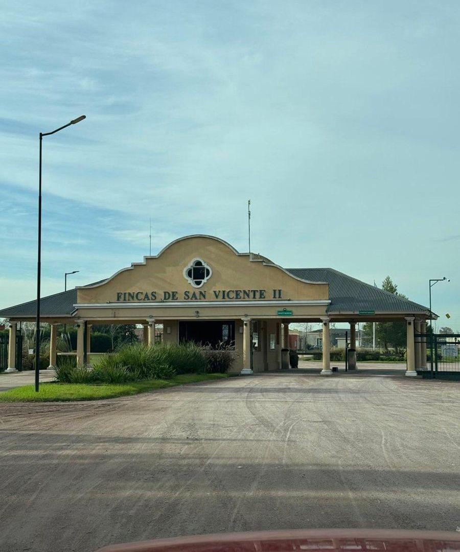 VENTA LOTE 960m2 FINCAS DE SAN VICENTE-ZONA LAGUNA
