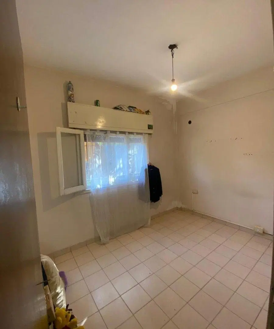 CASA DE 4 AMB LOTE PROPIO-VENTA EN LAFERRERE 2