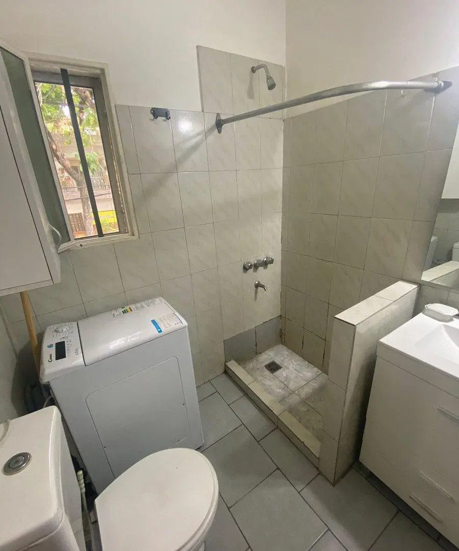 VENTA MONOAMBIENTE CON BALCON CON RENTA 3