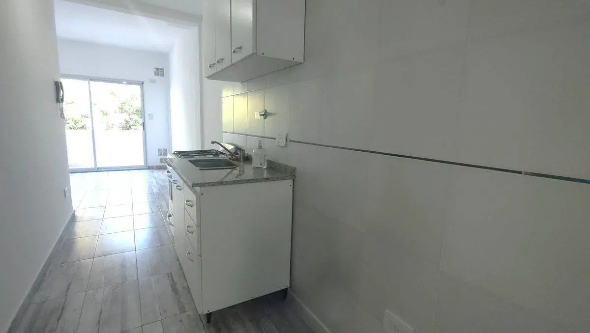 VENTA MONOAMB CON RENTA SANTOJANNI OPORTUNIDAD 3