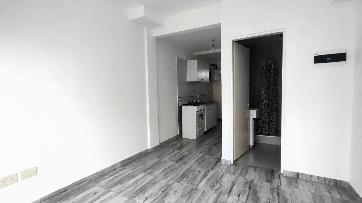 VENTA MONOAMB CON RENTA SANTOJANNI OPORTUNIDAD 5