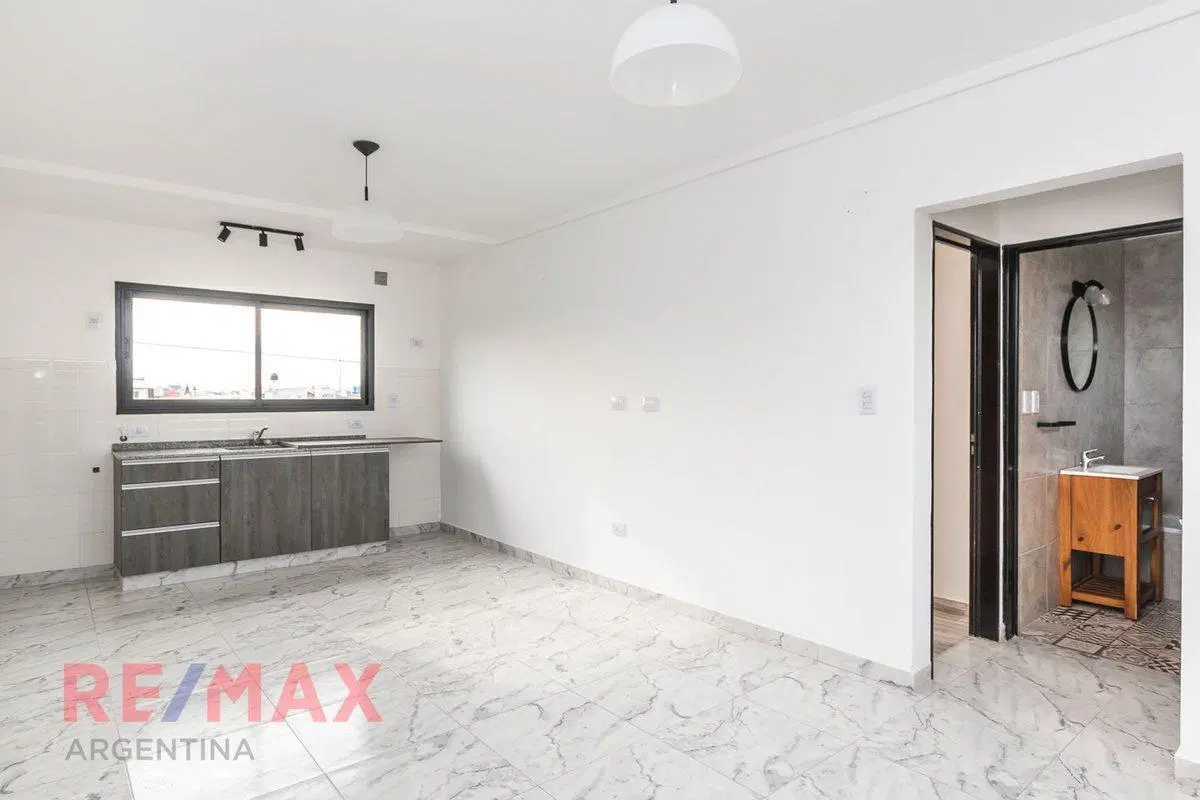 DEPARTAMENTO 2 AMBIENTES VENTA SAN JUSTO 2