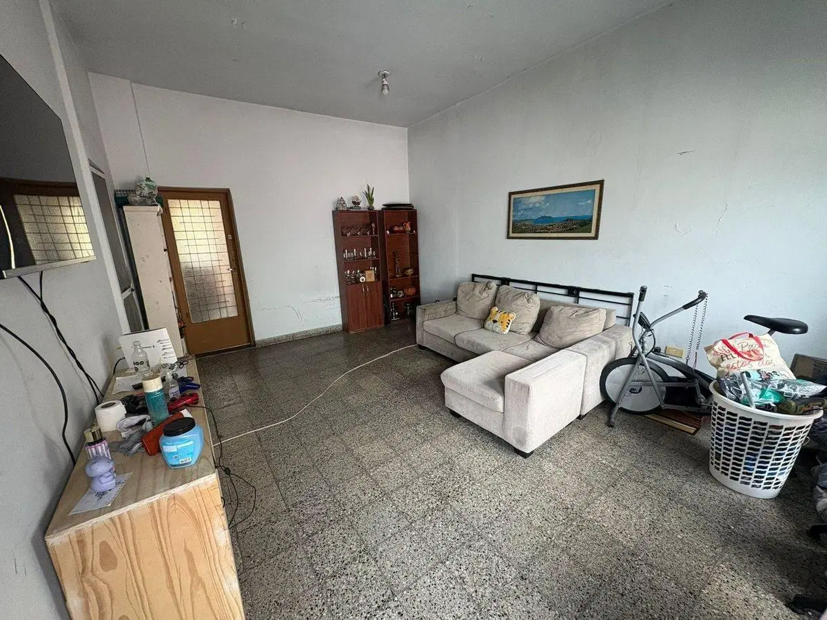VENTA CASA 4 AMBIENTES COCHERA TERRAZA LA TABLADA 2