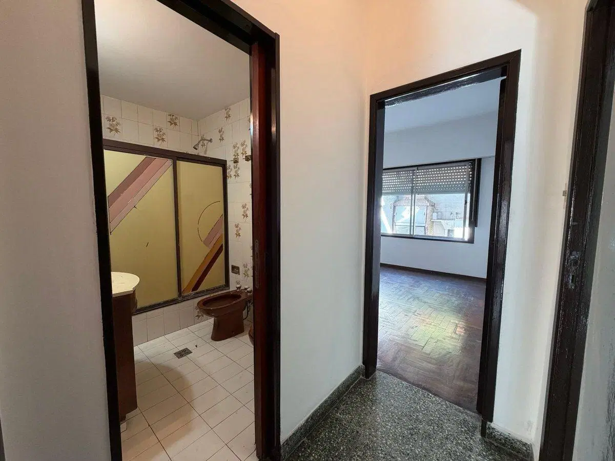 CASA  6 AMBIENTES VENTA LA TABLABA 5
