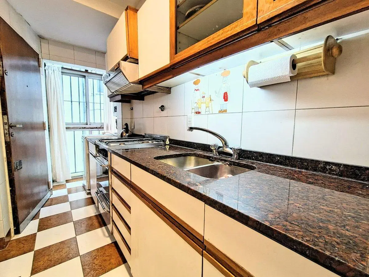 DEPARTAMENTO 2 AMBIENTES CON BALCON RECOLETA 2