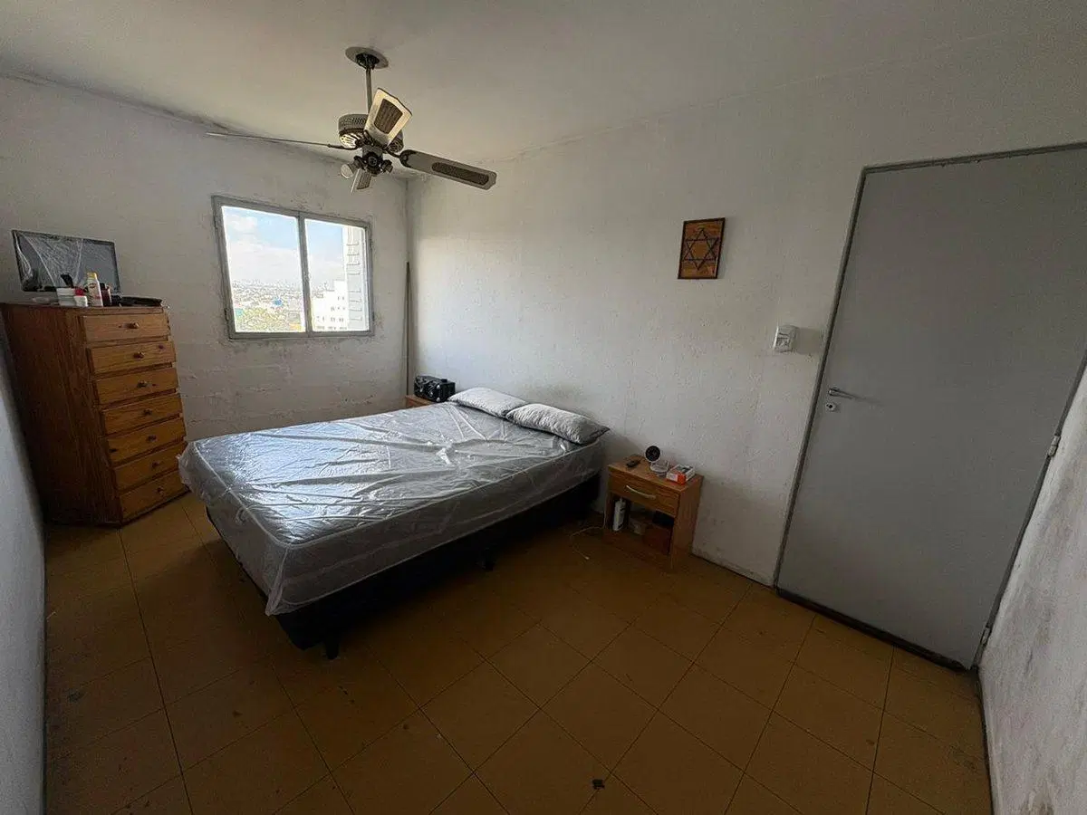 DEPARTAMENTO VENTA 4 AMBIENTES PIEDRA BUENA LUGANO 5