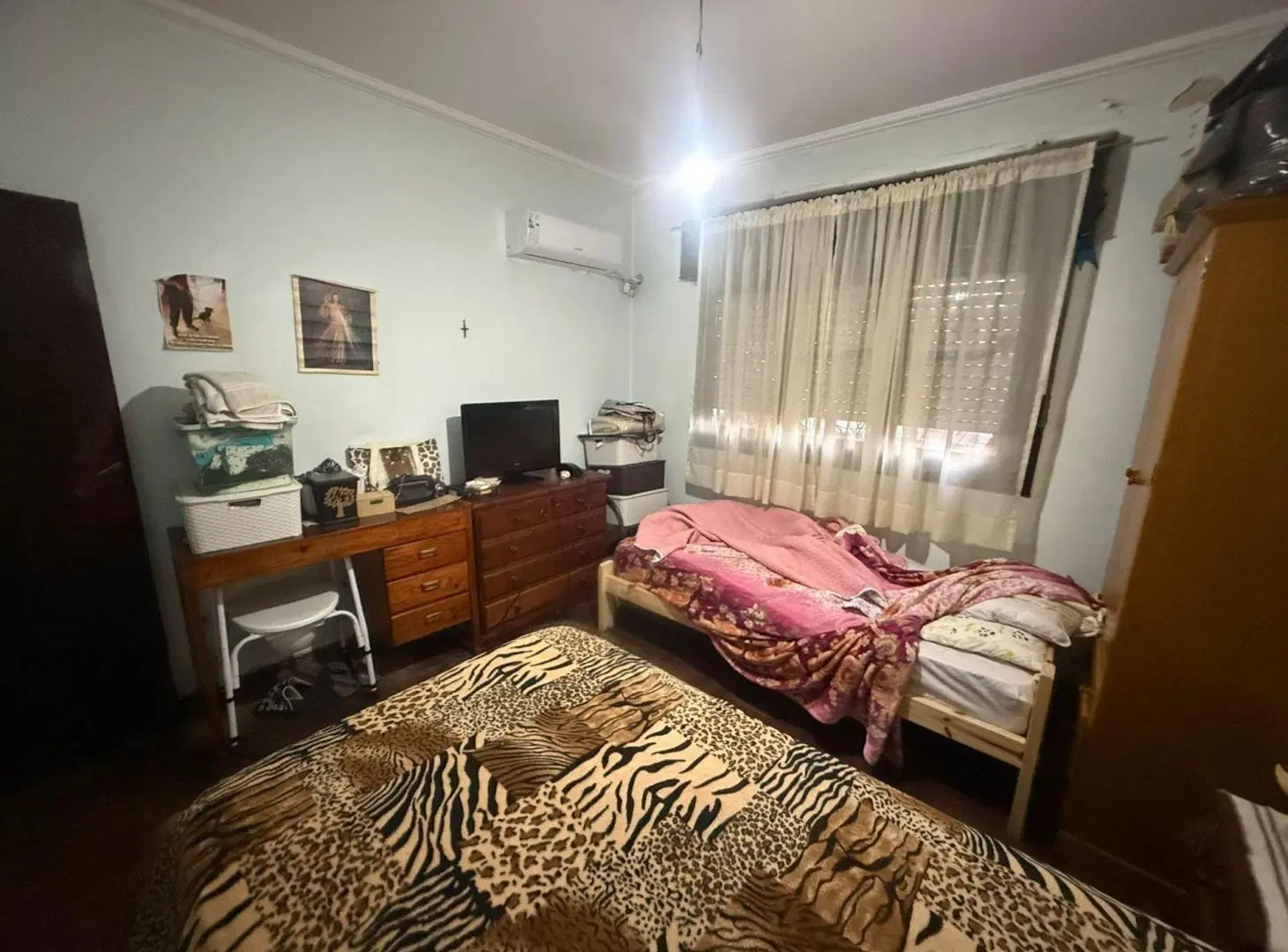 CASA EN VENTA 3 AMBIENTES - CASEROS 5