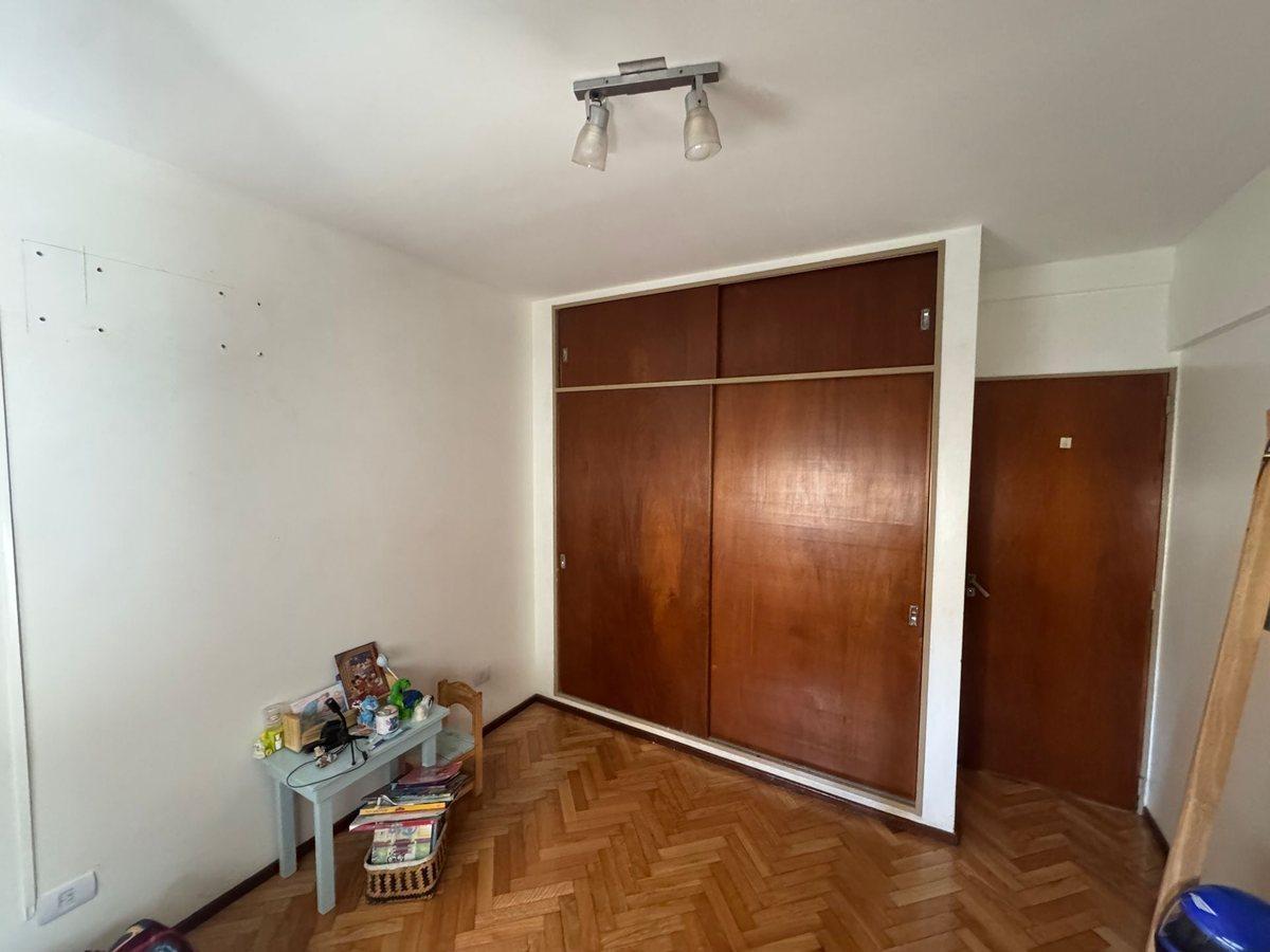 Foto de DEPARTAMENTO 4 AMBIENTES C/COCHERA 90 MTS, imagen 2