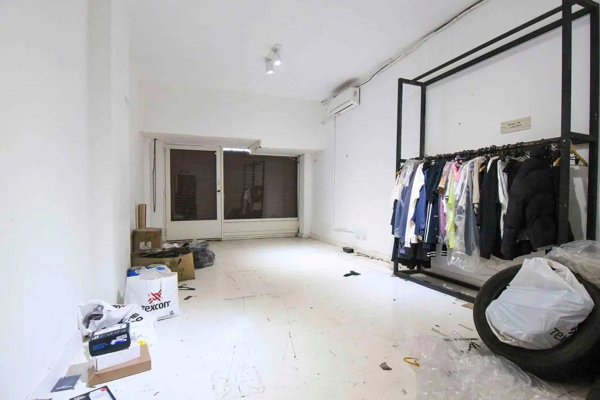 venta local+ cocheras pque centenario villa crespo 4